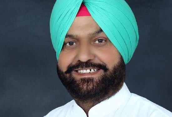 ਕੀ ਡੇਰਾ ਸੱਚਾ ਸੌਦਾ ਨਾਲ ਜੁੜੇ ਸ਼ਰਧਾਲੂਆਂ ਦੀਆਂ ਵੋਟਾਂ ਦਾ ਲਾਹਾ ਲੈਣ ਲਈ ਬੀਜੇਪੀ ਡੇਰਾ ਮੁਖੀ ਦੇ ਕੁੜਮ ਦੇ ਸੰਪਰਕ ਵਿੱਚ ਹੈ ?
