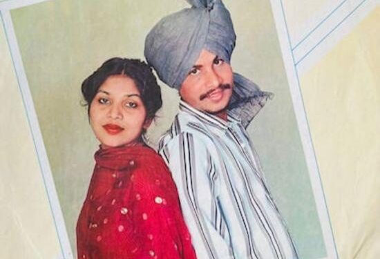 ਕੌਣ ਸੀ ਪੰਜਾਬ ਦਾ ਮਸ਼ਹੂਰ ਗਾਇਕ ਅਮਰ ਸਿੰਘ ਚਮਕੀਲਾ, ਜਿਸ ਨੂੰ 27 ਸਾਲ ਦੀ ਉਮਰ ਵਿੱਚ ਪਤਨੀ ਅਮਰਜੋਤ ਸਮੇਤ ਕਤਲ ਕਰ ਦਿੱਤਾ ਗਿਆ ਸੀ ?