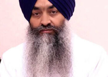 ਗਿਆਨੀ ਰਘਬੀਰ ਸਿੰਘ ਅਕਾਲ ਤਖ਼ਤ ਸਾਹਿਬ ਦੇ ਨਵੇਂ ਜਥੇਦਾਰ ਗਿਆਨੀ ਸੁਲਤਾਨ ਸਿੰਘ ਨੂੰ ਮਿਲੀ ਤਖ਼ਤ ਕੇਸਗੜ੍ਹ ਸਾਹਿਬ ਦੀ ਜਥੇਦਾਰੀ