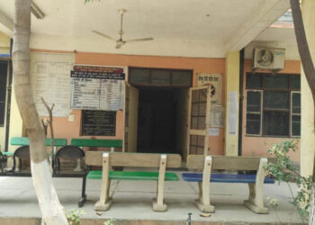 ਪੰਜਾਬ ਵਿੱਚ ਤਹਿਸੀਲਦਾਰਾਂ ਤੇ ਨਾਇਬ-ਤਹਿਸੀਲਦਾਰਾਂ ਨੇ ਸਮੂਹਿਕ ਛੁੱਟੀ ਲੈ ਕੇ ਕੰਮ ਠੱਪ ਕੀਤਾ ਤਹਿਸੀਲਾਂ ਵਿੱਚ ਹੁੰਦੇ ਭ੍ਰਿਸ਼ਟਾਚਾਰ ਸੰਬੰਧੀ ਅਧਿਕਾਰੀਆਂ ਦੀ ਸੂਚੀ ਜਾਰੀ ਹੋਣ ਦਾ ਮਾਮਲਾ