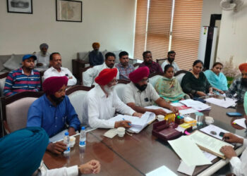 ਕਰਮਚਾਰੀਆਂ ਵਲੋਂ ਮੰਗਾਂ ਸਬੰਧੀ ਪੰਜਾਬ ਮੰਡੀ ਬੋਰਡ ਦੇ ਚੇਅਰਮੈਨ ਨਾਲ ਮੀਟਿੰਗ ਵਿੱਚ ਮਸਲੇ ਵਿਚਾਰੇ