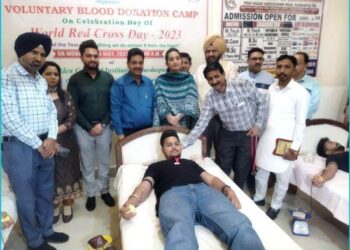 ਅਲਾਚੌਰ ਵਿਖੇ ਖੂਨਦਾਨ ਕੈਂਪ ਲਗਾਇਆ