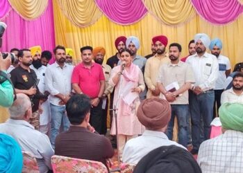 ਖਰੜ ਦੇ ਸਾਰੇ ਵਾਰਡਾਂ ਦੀਆਂ ਸੱਮਸਿਆਵਾਂ ਪਹਿਲ ਦੇ ਆਧਾਰ ਤੇ ਹੱਲ ਕੀਤੀਆਂ ਜਾਣਗੀਆਂ ‘: ਅਨਮੋਲ ਗਗਨ ਮਾਨ