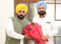 ਭਗਵੰਤ ਮਾਨ ਨੇ ‘ਆਪ’ ਪੰਜਾਬ ਦੇ ਕਾਰਜਕਾਰੀ ਪ੍ਰਧਾਨ ਪ੍ਰਿੰਸੀਪਲ ਬੁੱਧ ਰਾਮ ਨਾਲ ਮੁਲਾਕਾਤ ਕੀਤੀ