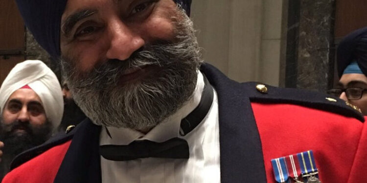 ਕੈਨੇਡਾ ਦੇ ਪਹਿਲੇ ਦਸਤਾਧਾਰੀ ਸਿੱਖ ਪੁਲੀਸ ਅਧਿਕਾਰੀ ਬਲਤੇਜ ਢਿੱਲੋਂ ਵਰਕਸੇਫ ਬੀਸੀ ਦੇ ਡਾਇਰੈਕਟਰ ਨਿਯੁਕਤ