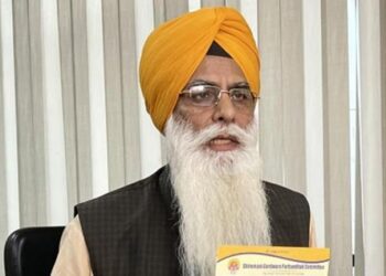 ਸ਼੍ਰੋਮਣੀ ਕਮੇਟੀ ਨੇ ਨਿਊਯਾਰਕ ਪੁਲਿਸ ਵਿਚ ਸਿੱਖਾਂ ਨੂੰ ਦਾੜ੍ਹੀ ਕੱਟਣ ਲਈ ਮਜ਼ਬੂਰ ਕਰਨ ਦੀ ਕੀਤੀ ਨਿੰਦਾ