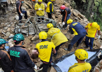 ਉੱਤਰਾਖੰਡ ਵਿੱਚ ਜ਼ਮੀਨ ਖਿਸਕੀ, ਮਲਬੇ ਹੇਠ ਦੱਬਣ ਕਾਰਨ 5 ਸ਼ਰਧਾਲੂਆਂ ਦੀ ਮੌਤ