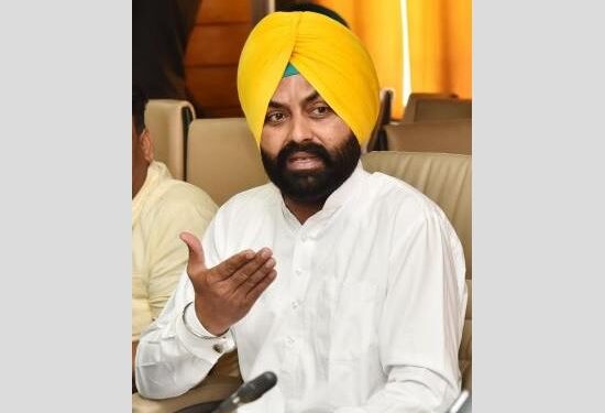 ਲੋੜਵੰਦਾਂ ਨੂੰ ਪੱਕਾ ਘਰ ਮੁਹੱਈਆ ਕਰਵਾਉਣ ਦੀ ਮੁਹਿੰਮ ਤਹਿਤ ਹੁਣ ਤੱਕ 34,784 ਪਰਿਵਾਰਾਂ ਨੂੰ ਘਰ ਉਸਾਰ ਕੇ ਸੌਂਪੇ: ਲਾਲਜੀਤ ਸਿੰਘ ਭੁੱਲਰ