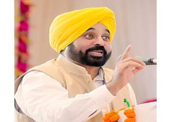 ਮੁੱਖ ਮੰਤਰੀ ਨੇ ਮੁਫ਼ਤ ਜਾਂਚ ਤੇ ਇਲਾਜ ਲਈ ਵਿਸ਼ੇਸ਼ ਤੌਰ ਉਤੇ ਤਿਆਰ ਕੀਤੀ ਮੋਬਾਈਲ ਵੈਨ ਨੂੰ ਝੰਡੀ ਵਿਖਾ ਕੇ ਰਵਾਨਾ ਕੀਤਾ