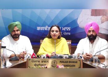 ਭਗਵੰਤ ਮਾਨ ਨੇ ਮੋਗਾ ਦੇ ਨਵੇਂ ‘ਆਪ’ ਮੇਅਰ ਨਾਲ ਕੀਤੀ ਮੁਲਾਕਾਤ, ਜਿੱਤ ਦੀ ਦਿੱਤੀ ਵਧਾਈ