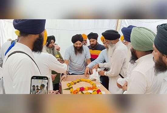 ਸੱਚਖੰਡ ਸ੍ਰੀ ਹਰਿਮੰਦਰ ਸਾਹਿਬ ਦੇ ਹਜ਼ੂਰੀ ਰਾਗੀ ਰਹੇ ਭਾਈ ਦਰਸ਼ਨ ਸਿੰਘ ਦੇ ਅਕਾਲ ਚਲਾਣੇ ਐਡਵੋਕੇਟ ਧਾਮੀ ਵੱਲੋਂ ਦੁੱਖ ਪ੍ਰਗਟ