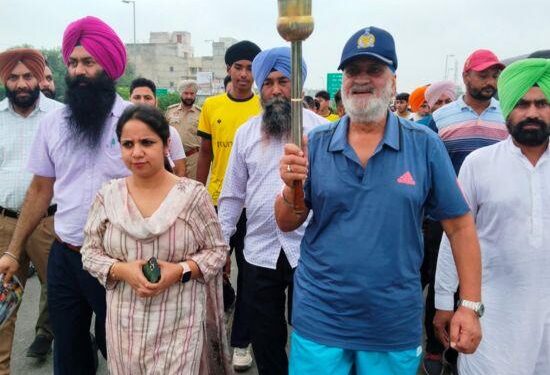 ਮਸ਼ਾਲ ਮਾਰਚ ਦਾ ਅੰਮ੍ਰਿਤਸਰ ਤੋਂ ਗੁਰਦਾਸਪੁਰ ਜ਼ਿਲ੍ਹੇ ਵਿੱਚ ਦਾਖਲ ਹੋਣ ’ਤੇ ਭਰਵਾਂ ਸਵਾਗਤ
