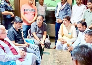 ਹਰਿਆਣਾ ਦੇ ਮੁੱਖ ਮੰਤਰੀ ਮਨੋਹਰ ਲਾਲ ਖੱਟੜ ਨੇ ਨੂਹ ਹਿੰਸਾ ਵਿੱਚ ਮਾਰੇ ਗਏ ਨੌਜਵਾਨ ਦੇ ਪਰਿਵਾਰ ਨਾਲ ਕੀਤੀ ਮੁਲਾਕਾਤ