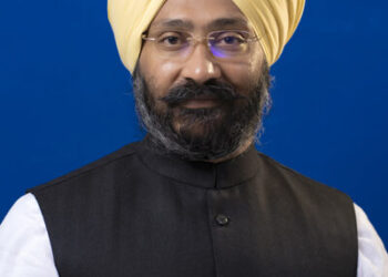 ਖੁਦ ਮੁੱਖ ਮੰਤਰੀ ਨੇ ਲਿਆ ਸੀ ਪੰਚਾਇਤਾਂ ਭੰਗ ਕਰਨ ਦਾ ਫੈਸਲਾ : ਪਰਮਿੰਦਰ ਸਿੰਘ ਢੀਂਡਸਾ ਅਧਿਕਾਰੀਆਂ ਤੇ ਦੋਸ਼ ਮੜਕੇ ਪੰਜਾਬ ਦੇ ਲੋਕਾਂ ਨੂੰ ਗੁੰਮਰਾਹ ਨਾ ਕਰੇ ਸਰਕਾਰ