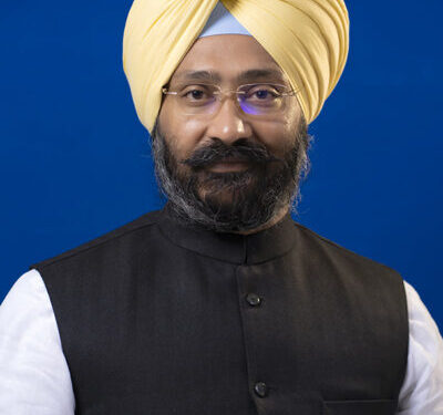 ਖੁਦ ਮੁੱਖ ਮੰਤਰੀ ਨੇ ਲਿਆ ਸੀ ਪੰਚਾਇਤਾਂ ਭੰਗ ਕਰਨ ਦਾ ਫੈਸਲਾ : ਪਰਮਿੰਦਰ ਸਿੰਘ ਢੀਂਡਸਾ ਅਧਿਕਾਰੀਆਂ ਤੇ ਦੋਸ਼ ਮੜਕੇ ਪੰਜਾਬ ਦੇ ਲੋਕਾਂ ਨੂੰ ਗੁੰਮਰਾਹ ਨਾ ਕਰੇ ਸਰਕਾਰ