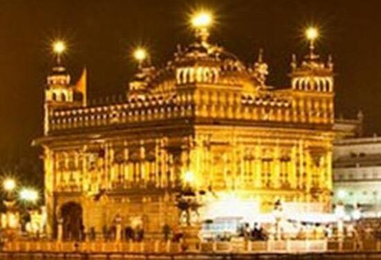 ਤੀਜੀ ਪਾਤਸ਼ਾਹੀ ਸ੍ਰੀ ਗੁਰੂ ਅਮਰਦਾਸ ਜੀ ਦੇ ਗੁਰਿਆਈ ਦਿਵਸ ਮੌਕੇ ਵੱਡੀ ਗਿਣਤੀ ਚ ਸੰਗਤਾਂ ਸ਼੍ਰੀ ਦਰਬਾਰ ਸਾਹਿਬ ਵਿੱਚ ਮੱਥਾ ਟੇਕਣ ਪੁਹੰਚੀਆਂ