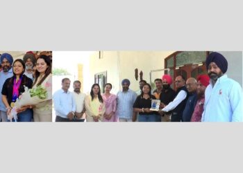 ਉਲੰਪੀਅਨ ਅਤੇ ਅਰਜਨਾ ਐਵਾਰਡੀ ਅਵਨੀਤ ਕੌਰ ਸਿੱਧੂ ਨੇ ਸਿਫ਼ਤ ਕੌਰ ਸਮਰਾ ਨੂੰ ਘਰ ਪਹੁੰਚ ਦਿੱਤੀ ਵਧਾਈ