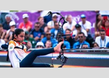 ਪੈਰਾ ਏਸ਼ੀਅਨ ਗੇਮਜ਼: ਸ਼ੀਤਲ ਦੇਵੀ ਬਿਨਾਂ ਹੱਥਾਂ ਦੇ ਨਿਸ਼ਾਨੇ ‘ਤੇ ਸਹੀ, ਭਾਰਤ ਦੀ ਧੀ ਨੇ ਰਚਿਆ ਇਤਿਹਾਸ