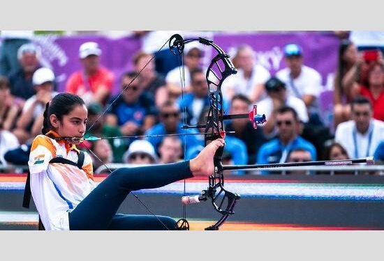 ਪੈਰਾ ਏਸ਼ੀਅਨ ਗੇਮਜ਼: ਸ਼ੀਤਲ ਦੇਵੀ ਬਿਨਾਂ ਹੱਥਾਂ ਦੇ ਨਿਸ਼ਾਨੇ ‘ਤੇ ਸਹੀ, ਭਾਰਤ ਦੀ ਧੀ ਨੇ ਰਚਿਆ ਇਤਿਹਾਸ