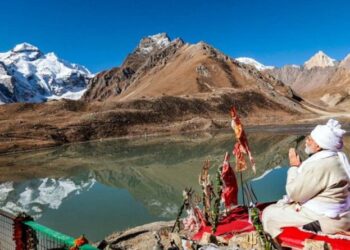 ਪ੍ਰਧਾਨ ਮੰਤਰੀ ਨਰਿੰਦਰ ਸਿੰਘ ਮੋਦੀ ਵੱਲੋਂ ਪਿਥੌਰਗੜ੍ਹ ਵਿਖੇ ਕੀਤੀ ਪਾਰਵਤੀ ਕੁੰਡ ਦੀ ਪੂਜਾ