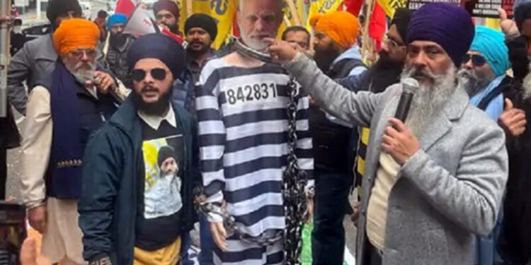 ਖਾਲਿਸਤਾਨ ਸਮਰਥਕਾਂ ਨੇੇ ਕੈਨੇਡਾ ਵਿੱਚ ਦੂਤਘਰ ਅੱਗੇ ਕੀਤਾ ਪ੍ਰਦਰਸ਼ਨ