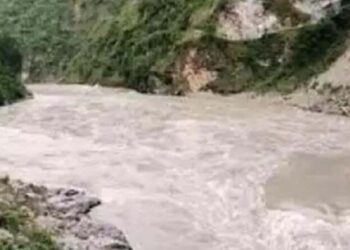 ਆਦਿ ਕੈਲਾਸ਼ ਤੋਂ ਪਰਤ ਰਹੀ ਗੱਡੀ ਡੂੰਘੀ ਖੱਡ ਵਿੱਚ ਡਿੱਗੀ, ਡਰਾਈਵਰ ਸਣੇ ਸਾਰੇ ਸ਼ਰਧਾਲੂਆਂ ਦੀ ਮੌਤ