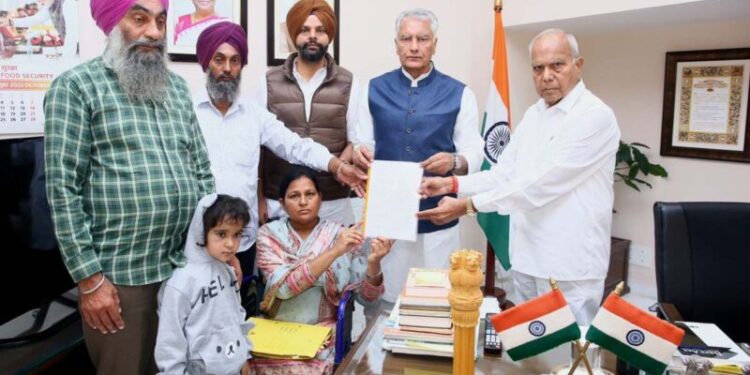 ਇਕ ਨਵੰਬਰ ਨੂੰ ਮੁੱਖ ਮੰਤਰੀ ਵੱਲੋਂ ਰੱਖੀ ਬਹਿਸ ਵਿੱਚ ਸ਼ਾਮਲ ਹੋਣਗੇ ਸੁਨੀਲ ਜਾਖੜ