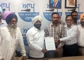 ਸੈਕਟਰ 110 ਦੀ ਰੈਜੀਡੈਂਸ ਵੈਲਫੇਅਰ ਸੋਸਾਇਟੀ ਦਾ ਵਫਦ ਐਮ ਐਲ ਏ ਕੁਲਵੰਤ ਸਿੰਘ ਨੂੰ ਮਿਲਿਆ