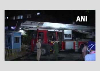 ਪੀ ਜੀ ਆਈ ਚੰਡੀਗੜ੍ਹ ’ਚ ਨਹਿਰੂ ਹਸਪਤਾਲ ’ਚ ਅੱਗ ਲੱਗੀ, ਸਾਰੇ ਮਰੀਜ਼ ਸੁਰੱਖਿਅਤ ਕੱਢੇ