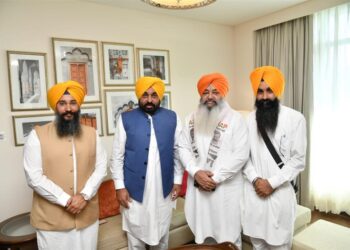 ਮਾਝੇ ‘ਚ ਕਾਂਗਰਸ ਨੂੰ ਇਕ ਹੋਰ ਵੱਡਾ ਝਟਕਾ, ਪ੍ਰਮੁੱਖ ਨੇਤਾ ‘ਆਪ’ ‘ਚ ਸ਼ਾਮਲ ਹੋਏ