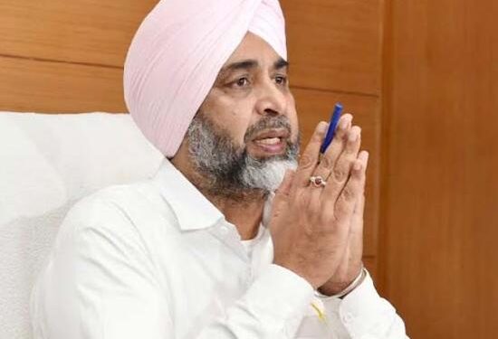 BIG BREAKING: ਹਾਈਕੋਰਟ ਨੇ ਅਗਾਂਊ ਜ਼ਮਾਨਤ ਲਈ ਮਨਪ੍ਰੀਤ ਬਾਦਲ ਦੀ ਫਰਿਆਦ ਅੱਗੇ ਪਾਈ