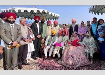 ਮੀਤ ਹੇਅਰ ਤੇ ਡਾ. ਗੁਰਵੀਨ ਕੌਰ ਦੇ ਵਿਆਹ ‘ਚ ਭਗਵੰਤ ਮਾਨ ਪਰਿਵਾਰ ਸਮੇਤ ਕੈਬਨਿਟ ਮੰਤਰੀਆਂ ਸਮੇਤ ਹੋਏ ਸ਼ਾਮਲ, ਦਿੱਤੀਆਂ ਵਧਾਈਆਂ