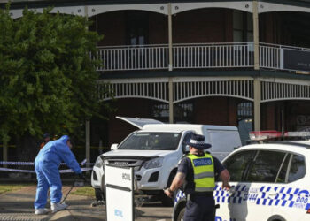 ਆਸਟ੍ਰੇਲੀਆ ਵਿੱਚ ਡਾਇਨਿੰਗ ਏਰੀਆ ਵਿੱਚ ਕਾਰ ਹਾਦਸੇ ਕਾਰਨ 5 ਵਿਅਕਤੀਆਂ ਦੀ ਮੌਤ