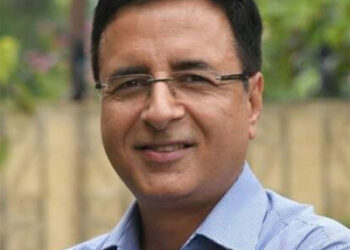 ਰਣਦੀਪ ਸੁਰਜੇਵਾਲਾ ਖ਼ਿਲਾਫ਼ ਜਾਰੀ ਗੈਰ-ਜ਼ਮਾਨਤੀ ਵਾਰੰਟ ਪੰਜ ਹਫ਼ਤਿਆਂ ਤੱਕ ਮੁਲਤਵੀ – ਸੁਪਰੀਮ ਕੋਰਟ