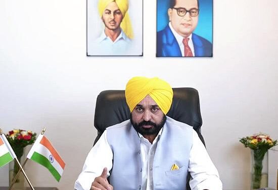 ਭਗਵੰਤ ਮਾਨ ਨੇ ਕੀਤਾ ਵੱਡਾ ਐਲਾਨ, 10 ਨਵੰਬਰ ਨੂੰ ਦਿੱਤਾ ਜਾਵੇਗਾ ਨੌਜਵਾਨਾਂ ਨੂੰ ਦੀਵਾਲੀ ਦਾ ਤੋਹਫ਼ਾ