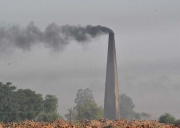 ਪੱਛਮੀ ਬੰਗਾਲ ਵਿੱਚ ਇੱਟਾਂ ਦੇ ਭੱਠੇ ਦੀ ਚਿਮਨੀ ਡਿੱਗਣ ਕਾਰਨ 4 ਵਿਅਕਤੀਆਂ ਦੀ ਮੌਤ, 30 ਜ਼ਖਮੀ