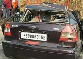 ਕਾਰ ਅਤੇ ਟਰਾਲੀ ਦੀ ਟੱਕਰ ਵਿੱਚ ਔਰਤ ਸਮੇਤ 3 ਦੀ ਮੌਤ