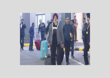 ਕਤਰ ਨੇ ਭਾਰਤੀ ਨੇਵੀ ਦੇ 8 ਸਾਬਕਾ ਅਫਸਰ ਕੀਤੇ ਰਿਹਾਅ, 7 ਭਾਰਤ ਪੁੱਜੇ, ਲਾਏ ਭਾਰਤ ਮਾਤਾ ਕੀ ਜੈ ਦੇ ਨਾਅਰੇ