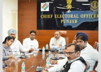 Punjab CEO ਵੱਲੋਂ ਸਿਆਸੀ ਪਾਰਟੀਆਂ ਦੇ ਨੁਮਾਇੰਦਿਆਂ ਨਾਲ ਮੀਟਿੰਗ; ਚੋਣ ਪ੍ਰਕਿਰਿਆ ਬਾਰੇ ਕਰਵਾਇਆ ਜਾਣੂ