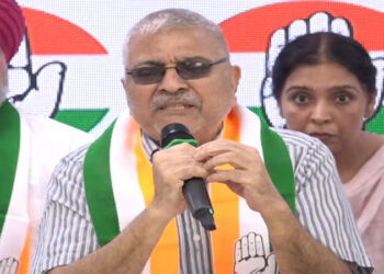 ਸਾਬਕਾ ਸੰਸਦ ਮੈਂਬਰ ਡਾ. ਧਰਮਵੀਰ ਗਾਂਧੀ ਕਾਂਗਰਸ ਵਿਚ ਸ਼ਾਮਲ