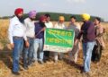 ਏ ਡੀ ਸੀ ਨੇ ਸਰਫੇਸ ਸੀਡਰ ਮਸ਼ੀਨ ਨਾਲ ਬੀਜੀ ਕਣਕ ਦੀ ਫਸਲ ਦਾ ਨਿਰੀਖਣ ਕੀਤਾ
