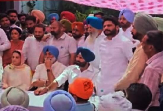 ਦਲਬੀਰ ਗੋਲਡੀ ਨੂੰ ਮਨਾਉਣ ਪੁੱਜੇ ਰਾਜਾ ਵੜਿੰਗ ਤੇ ਸੁਖਪਾਲ ਖਹਿਰਾ