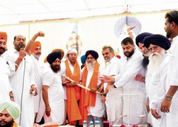 ਭਾਜਪਾ ਦੇ ਪ੍ਰੋ. ਸੁਮੇਰ ਸਿੰਘ ਸੀੜ੍ਹਾ ਸਾਥੀਆਂ ਸਮੇਤ ਅਕਾਲੀ ਦਲ ਵਿਚ ਸ਼ਾਮਲ