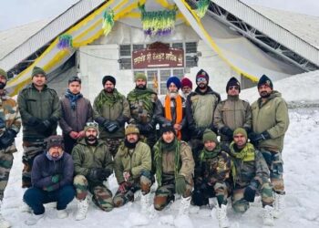 ਗੁਰਦੁਆਰਾ ਹੇਮਕੁੰਟ ਸਾਹਿਬ ਦੇ ਕਪਾਟ ਖੁੱਲ੍ਹੇ, ਸਾਲਾਨਾ ਯਾਤਰਾ 25 ਤੋਂ