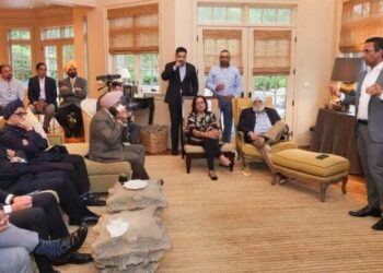 ਅੰਮ੍ਰਿਤਸਰ ਦੇ ਵਿਕਾਸ ਲਈ ਅਮਰੀਕਾ ਰਹਿੰਦੇ ਭਾਰਤੀਆਂ ਵੱਲੋਂ 10 ਕਰੋੜ ਡਾਲਰ ਦੇਣ ਦਾ ਐਲਾਨ