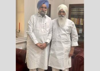 ਸੁਖਜਿੰਦਰ ਸਿੰਘ ਰੰਧਾਵਾ ਵੱਲੋਂ ਡੇਰਾ ਬਿਆਸ ਮੁਖੀ ਨਾਲ ਮੁਲਾਕਾਤ