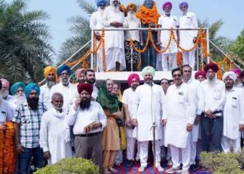 ਸ਼ਹੀਦ ਊਧਮ ਸਿੰਘ ਨੂੰ ਵੱਖ ਵੱਖ ਰਾਜਨੀਤਕ, ਧਾਰਮਿਕ ਤੇ ਸਮਾਜਿਕ ਜਥੇਬੰਦੀਆਂ ਦੇ ਆਗੂਆਂ ਨੇ ​​​​​​​ਸ਼ਰਧਾਂਜਲੀਆਂ ਭੇਂਟ ਕੀਤੀਆਂ