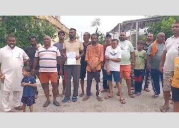 Breaking: ਨਸ਼ੇ ਲਈ ਬਦਨਾਮ ਪਿੰਡ ਦੇ ਲੋਕਾਂ ਨੂੰ ਨਹਿਰੀ ਵਿਭਾਗ ਨੇ ਘਰ ਖਾਲੀ ਕਰਨ ਦੇ ਭੇਜੇ ਨੋਟਿਸ