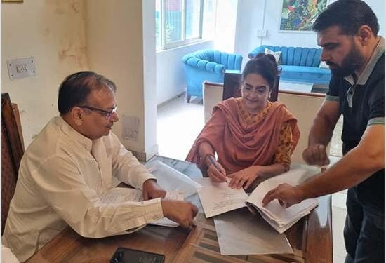 Haryana Rajya Sabha Election 2024: ਕਿਰਨ ਚੌਧਰੀ ਨੇ ਨਾਮਜ਼ਦਗੀ ਪੱਤਰ ਕੀਤਾ ਦਾਖ਼ਲ