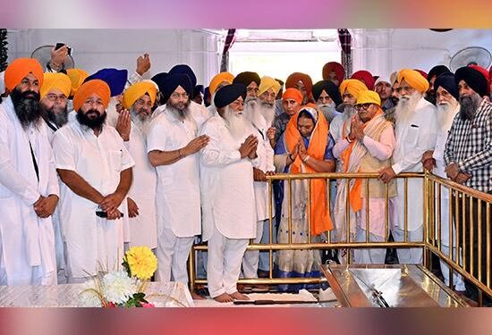 ਪੰਜਾਬ ਦੇ ਗਵਰਨਰ ਗੁਲਾਬ ਚੰਦ ਕਟਾਰੀਆ ਸ਼ਤਾਬਦੀ ਸਮਾਗਮਾਂ ਦੌਰਾਨ ਗੁਰਦੁਆਰਾ ਸ੍ਰੀ ਬਾਉਲੀ ਸਾਹਿਬ ਵਿਖੇ ਹੋਏ ਨਤਮਸਤਕ